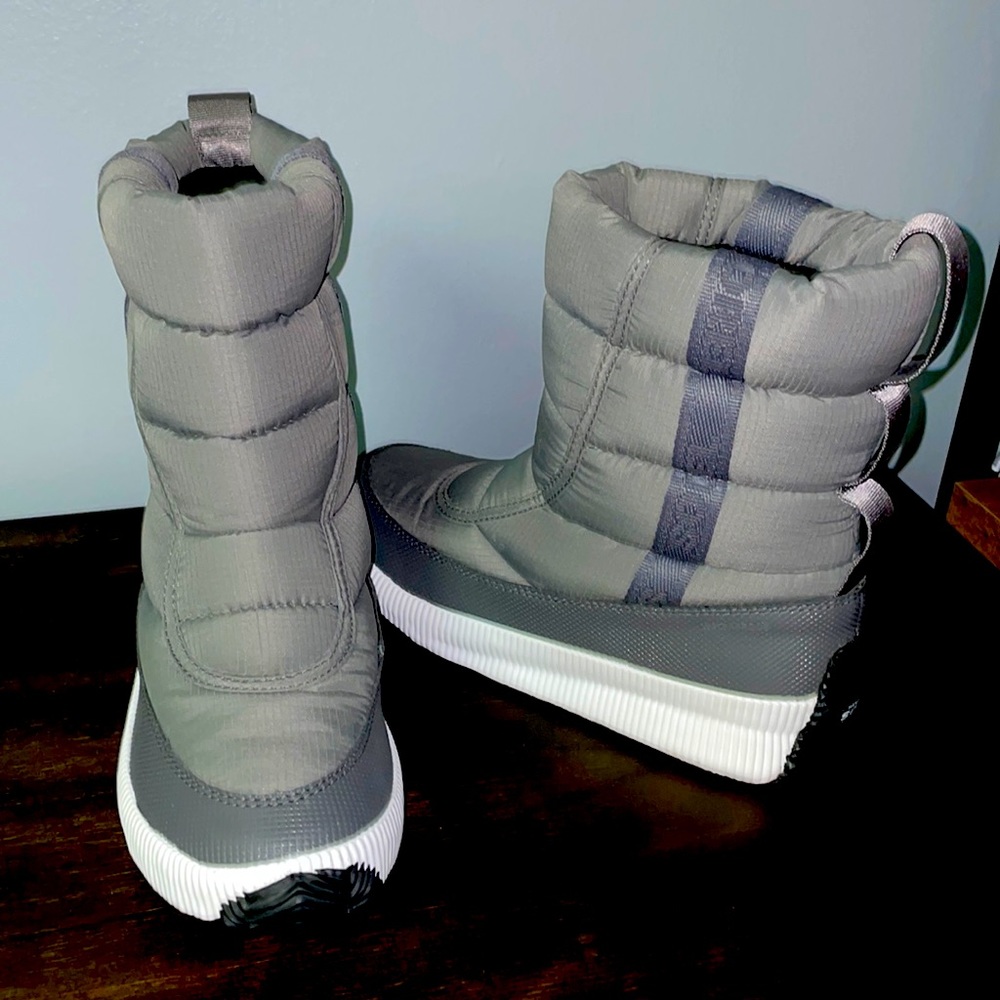 Sorel Grey Winter Booties